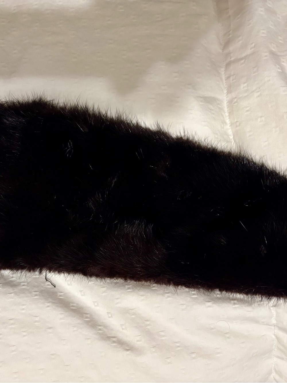 Genuine Mink Collar - Picture 4 of 6